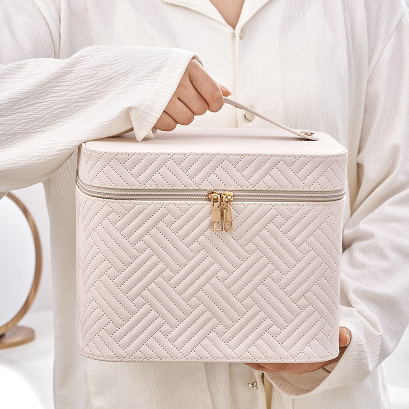 Luxury Waterproof Cosmetic Bag - Luxury Skincare Packaging Wholesale ulasan dan harga