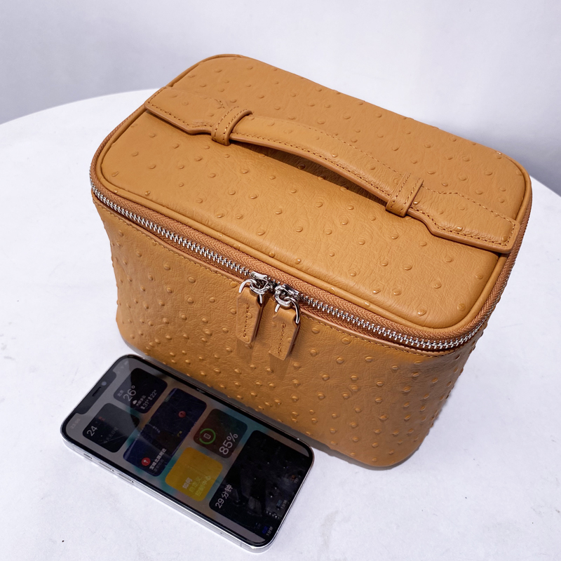 Customize Initials Cowhide Ost - Luxury Skincare Packaging Wholesale ulasan dan harga